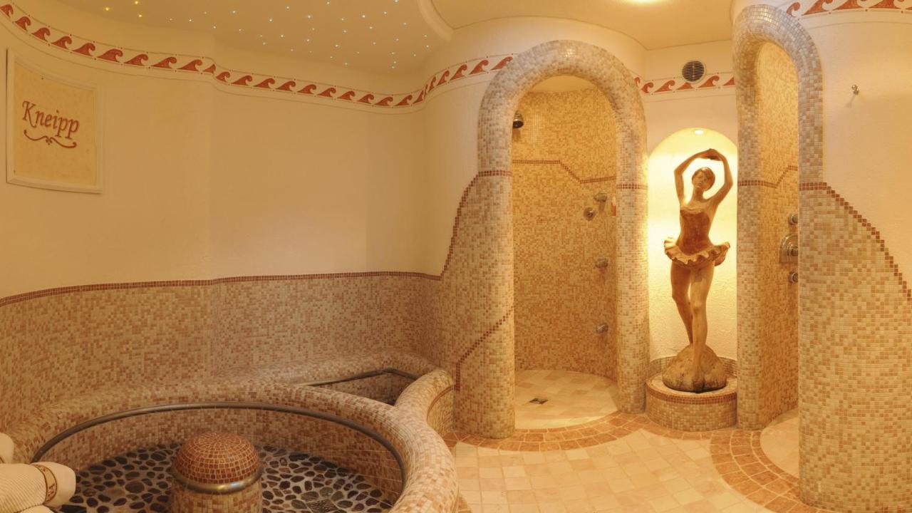 Garni Hotel Rosengarten B&B Σέλβα ντι Βαλ Γκαρντένα Εξωτερικό φωτογραφία